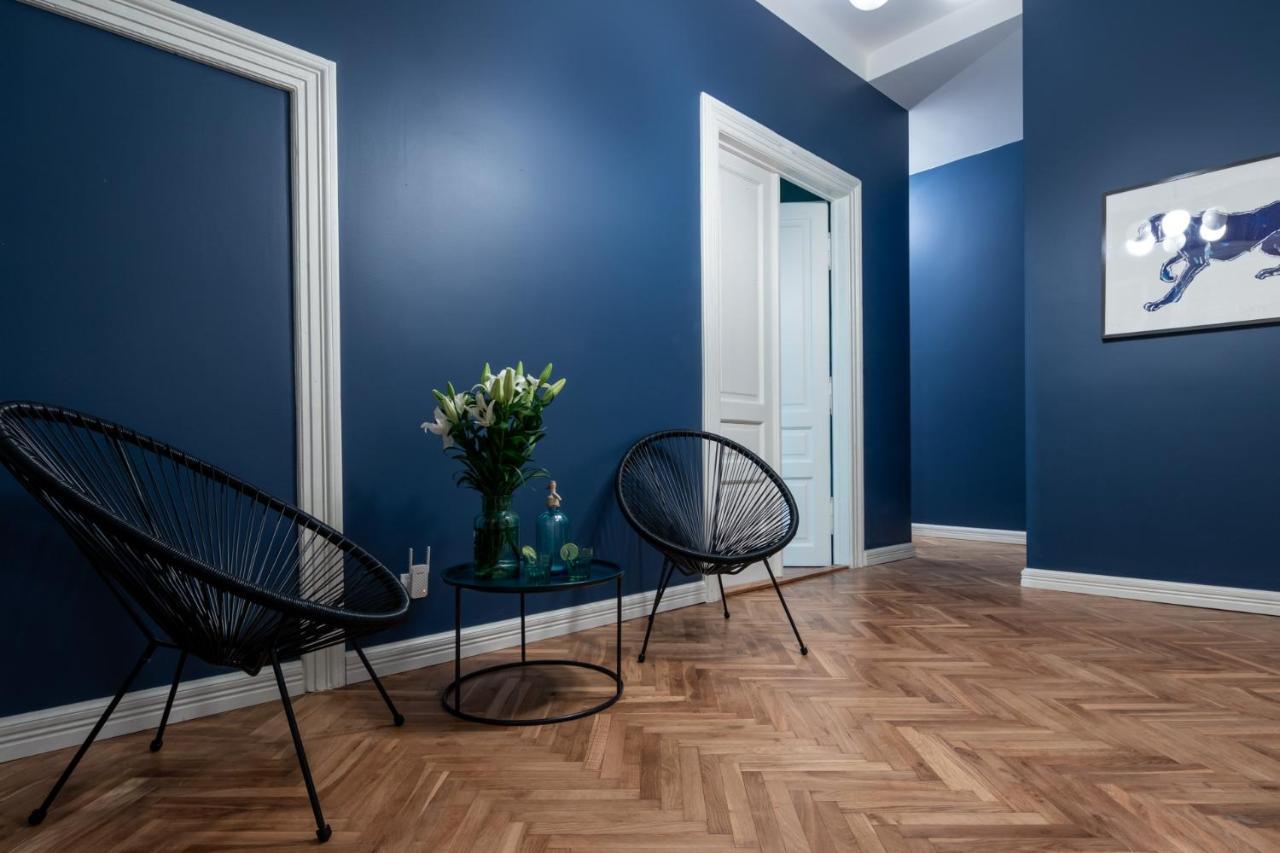 קרקוב Barbacan Suites - Old Town Apartments - By Upstairs מראה חיצוני תמונה